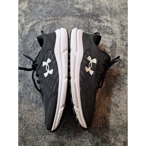 Under Armour Charged Assert 10 Sneaker Shoes Mens 12  Black Low Top Running - Picture 9 of 12